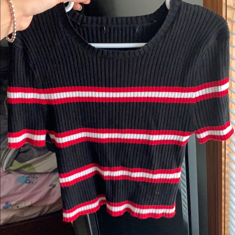 stripped crop top